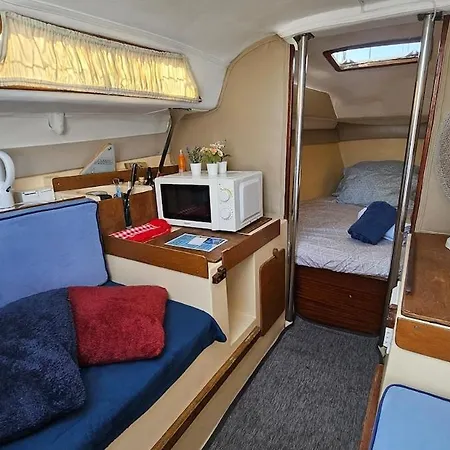 Belem Chalenger Botel *