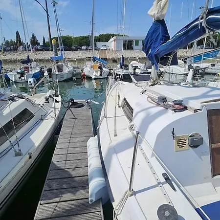 Botel Belém Chalenger Lissabon